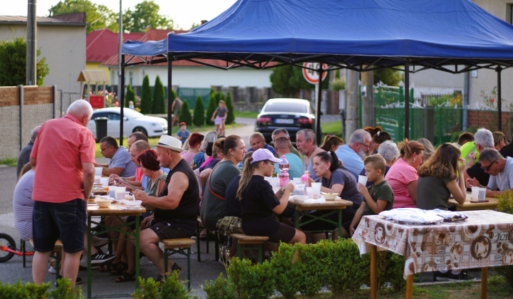 2025 // Susedský guľáš v Žírovciach